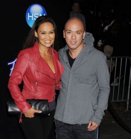 Jo koy ex wife jennifer santillan - Handler and Koy -- who worked together years ago on the comedian's late-night show, Chelsea Lately -- made their relationship Instagram official in September 2021 and dated until June 2022 ...
